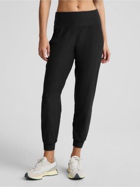 Beyond Yoga Midweight Spacedye™ Midi Jogger Darkest Night Black Size Small